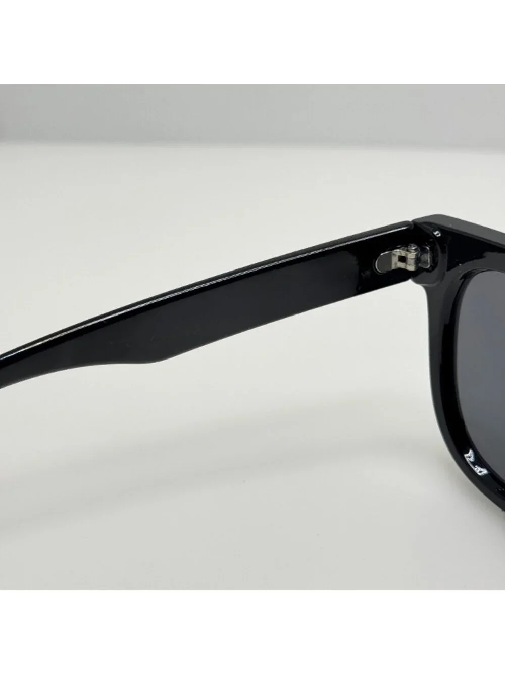 Nectar Sunglasses Black
